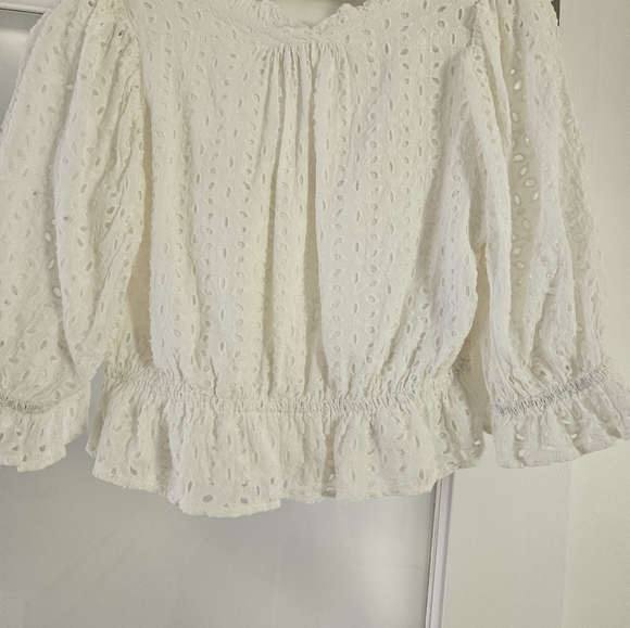 Eyelet Square Neck Crop Top.  Flat Friendly! - Picture 2 of 6